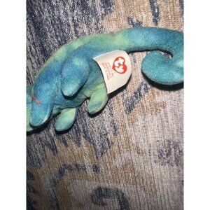 TY Beanie Baby chameleon
